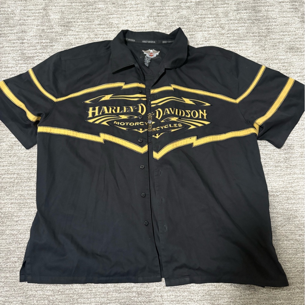 Harley-Davidson Black and Gold Button-Up Shirt